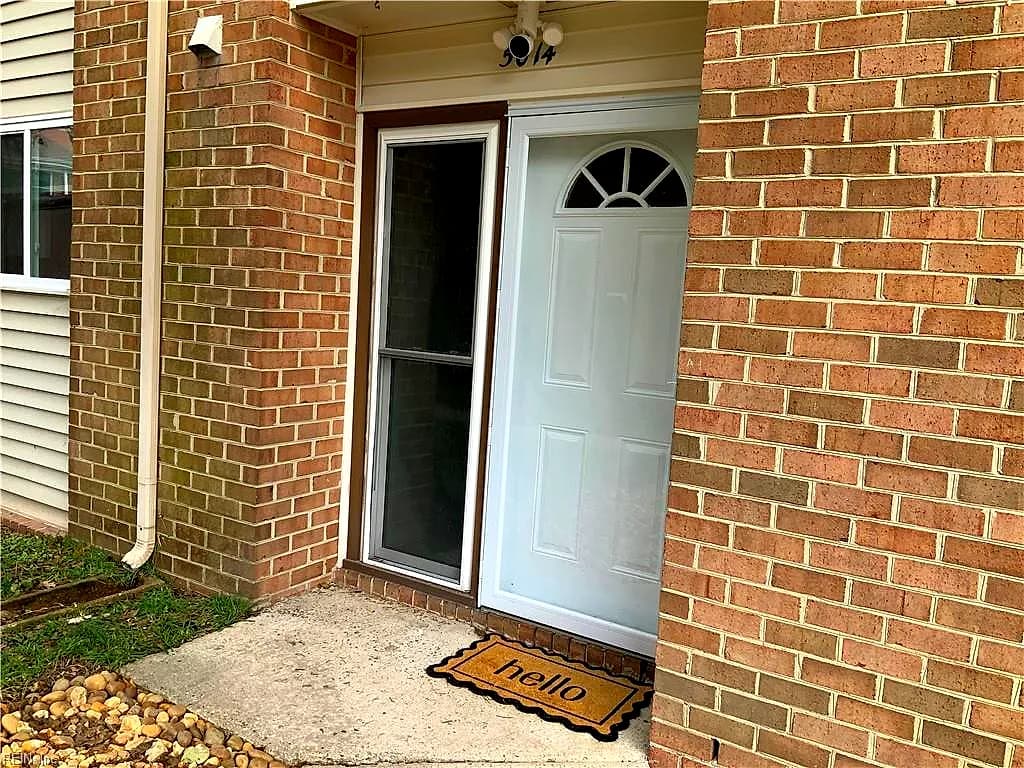 5014 Amboy CT, VIRGINIA BEACH VA 23462 - Main photo
