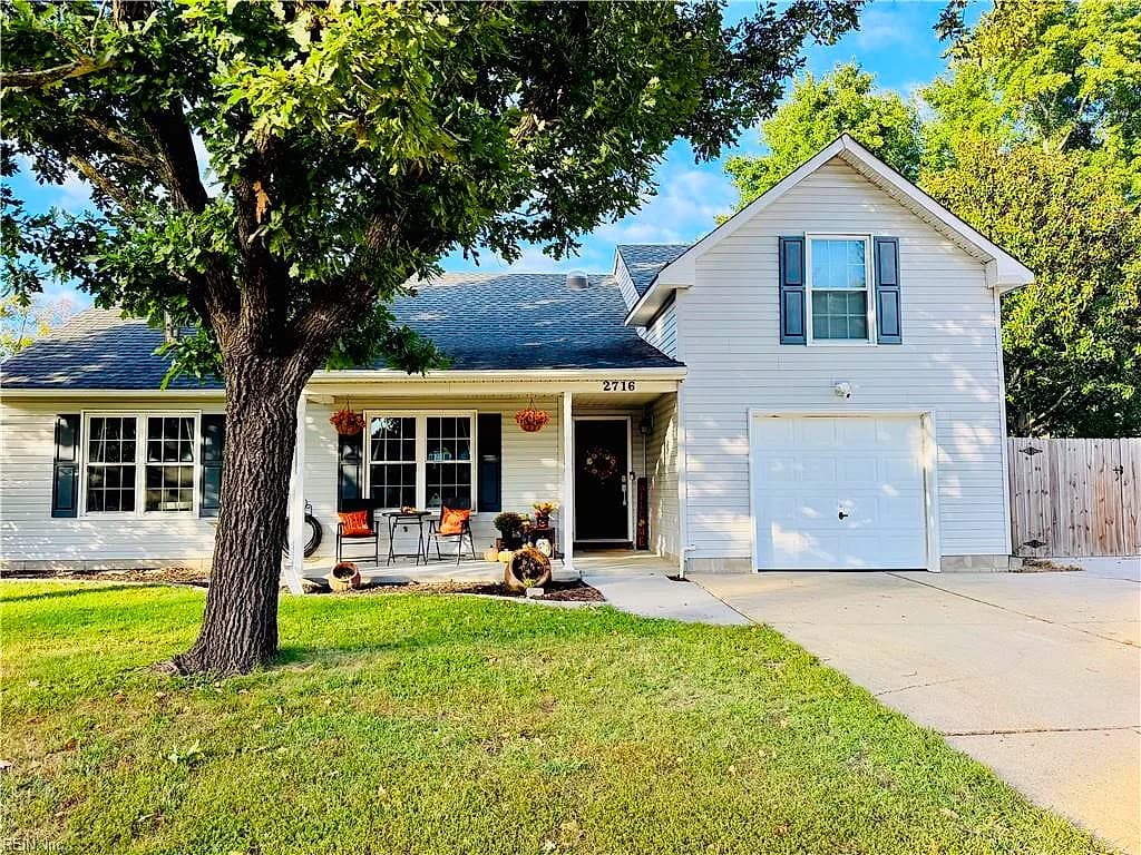 2716 Lake Ridge CT, CHESAPEAKE VA 23323 - Photo 2