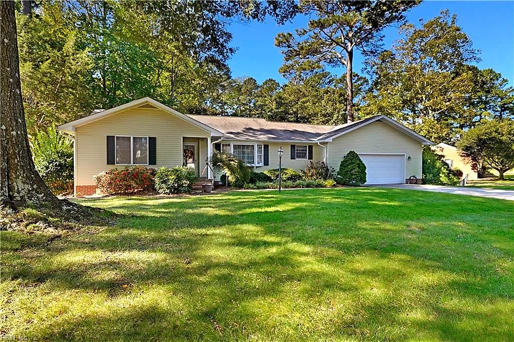 6112 Wiatt ST, GLOUCESTER VA 23061 - Photo 3