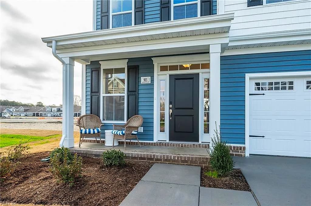 109 Bear Ridge RN, YORKTOWN VA 23690 - Photo 3