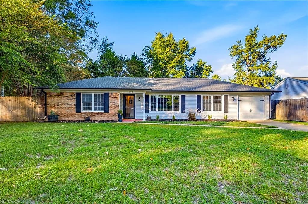 1704 Placid CT, VIRGINIA BEACH VA 23453 - Photo 3