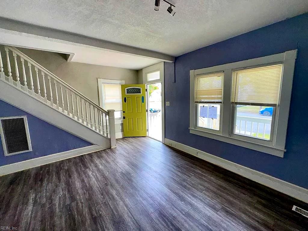2212 Des Moines AVE, PORTSMOUTH VA 23704 - Photo 5