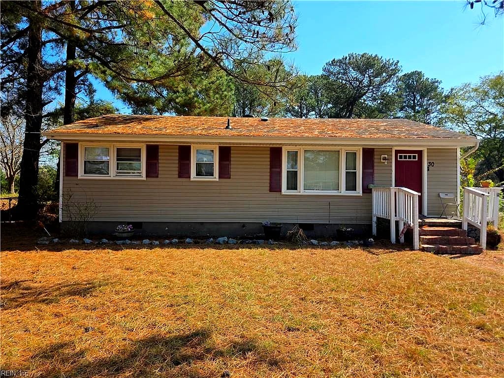 30 Westminister Dr, Hampton, VA