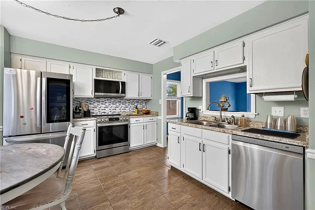 1349 Northvale DR, VIRGINIA BEACH VA 23464 - Photo 5