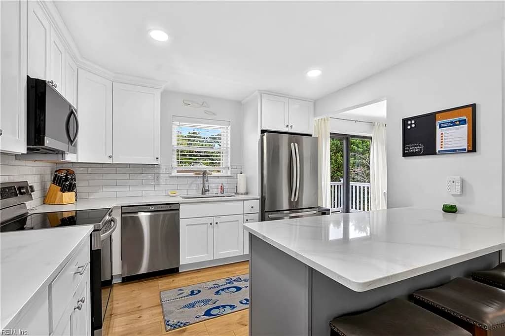 216 67th ST #A, VIRGINIA BEACH VA 23451 - Photo 5