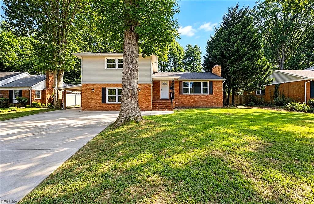 537 Hallmark DR, NEWPORT NEWS VA 23606 - Photo 2
