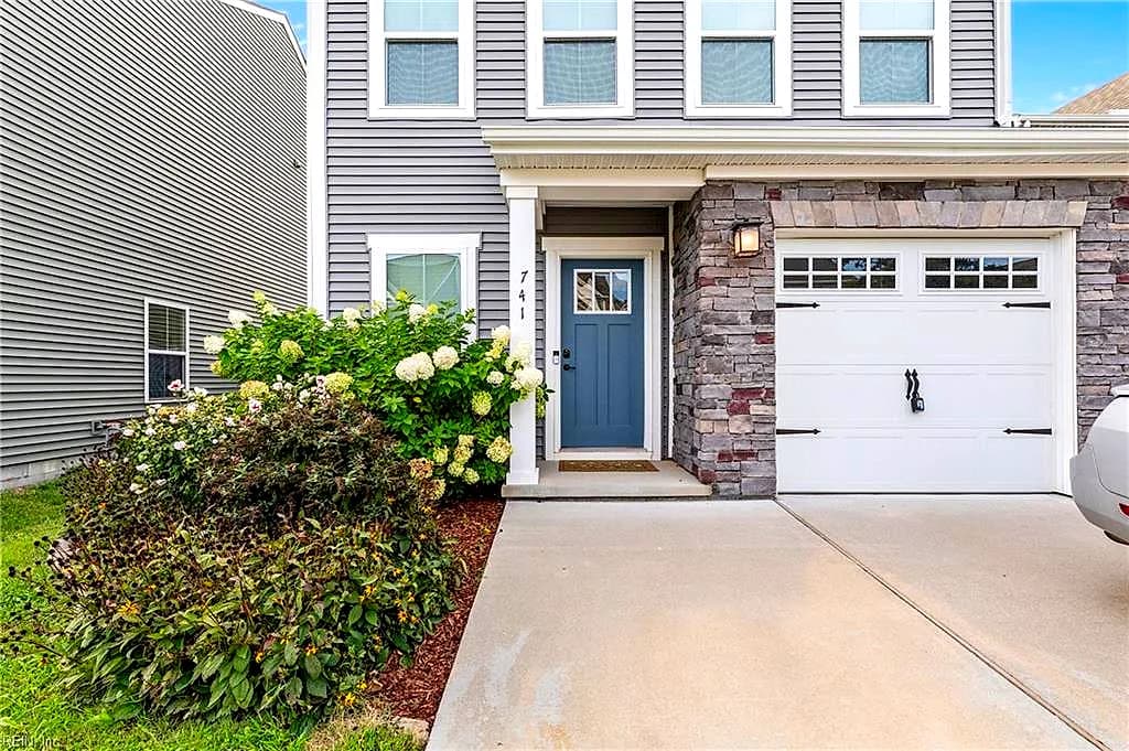 741 Hezekiah Little DR, VIRGINIA BEACH VA 23462 - Photo 3