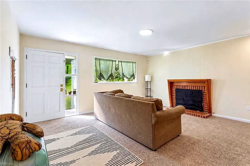 416 Lucas Creek RD, NEWPORT NEWS VA 23602 - Photo 3