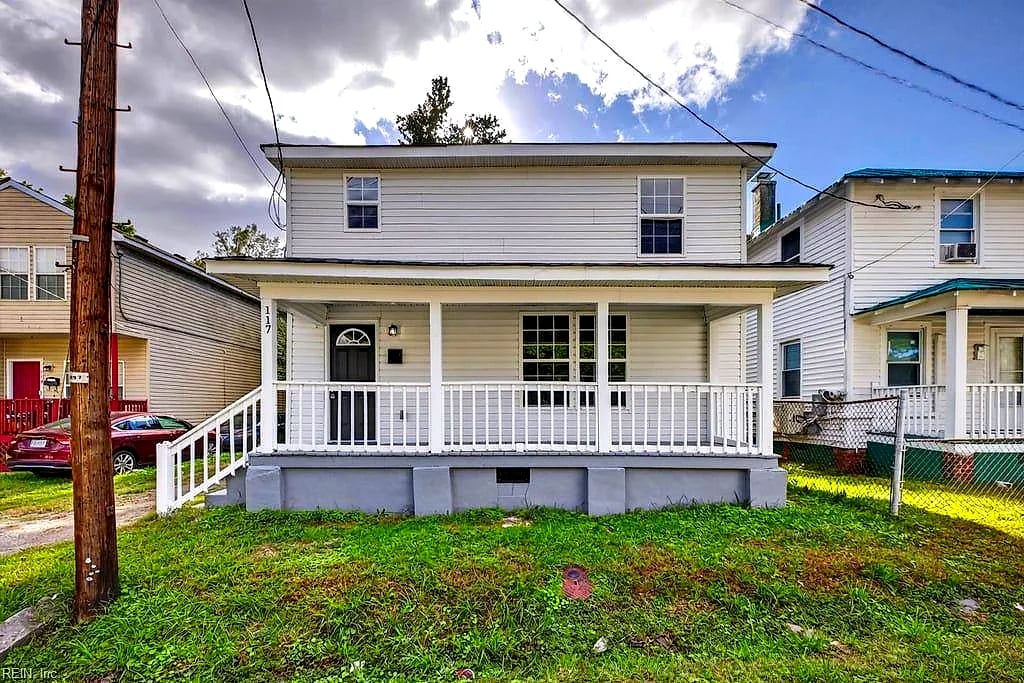 117 S 9th St, Suffolk, VA