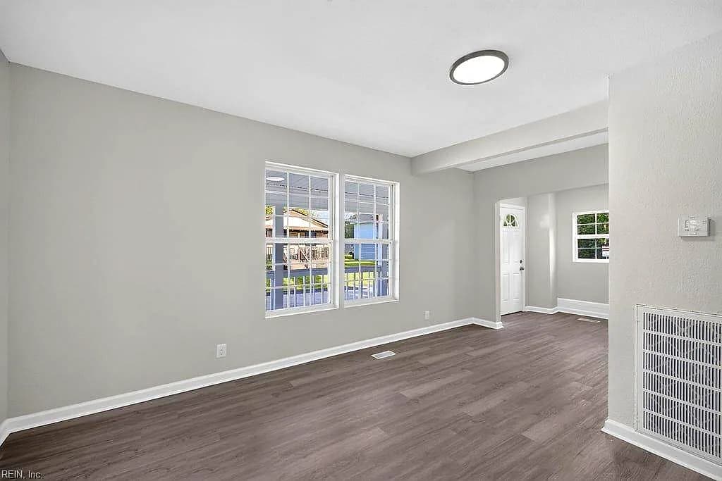 117 S 9th ST, SUFFOLK VA 23434 - Photo 4