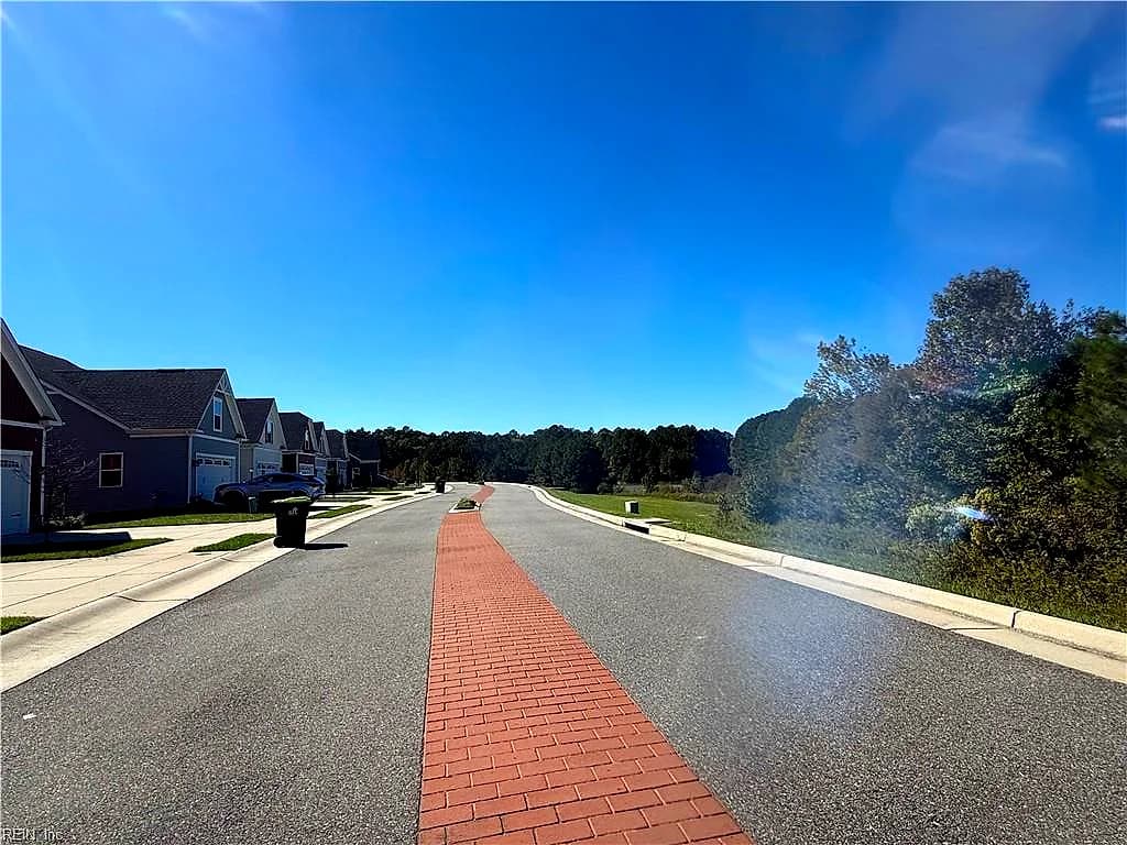129 Kenny LN, SMITHFIELD VA 23430 - Photo 4