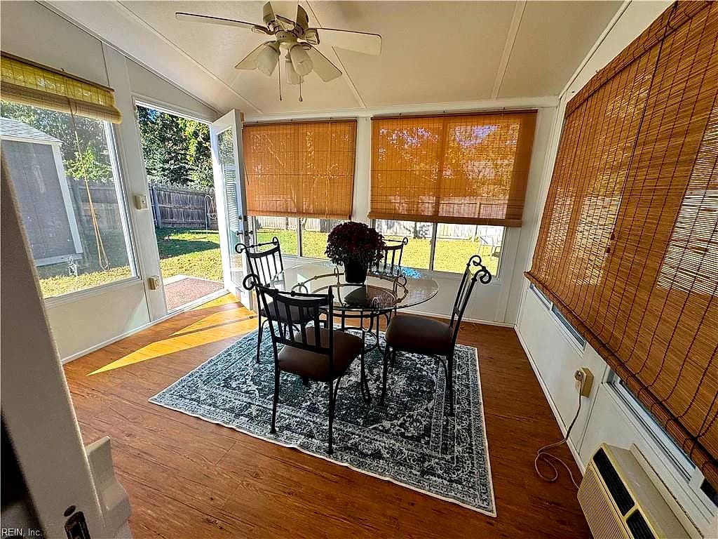 5508 Landings CRST, VIRGINIA BEACH VA 23464 - Photo 3
