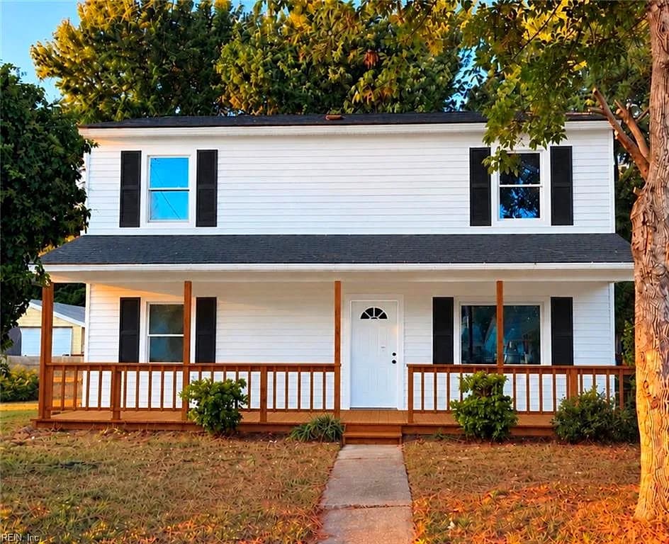 1423 Oakcrest DR, HAMPTON VA 23663 - Main photo