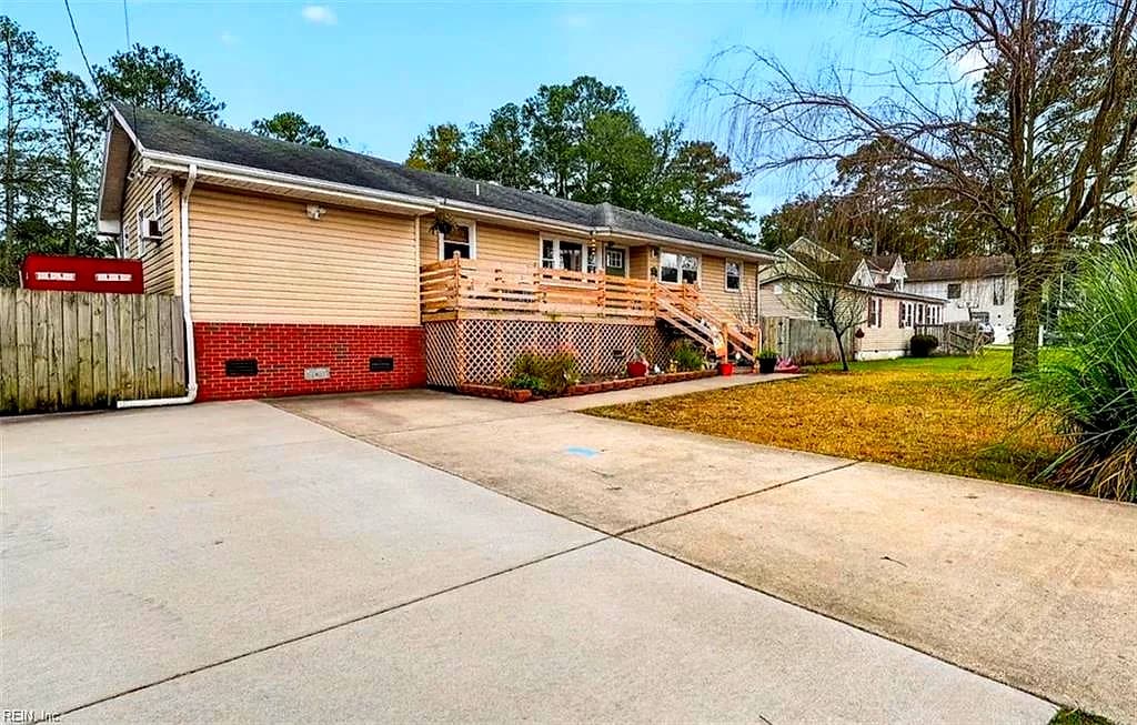 1753 Burson DR, CHESAPEAKE VA 23323 - Photo 3