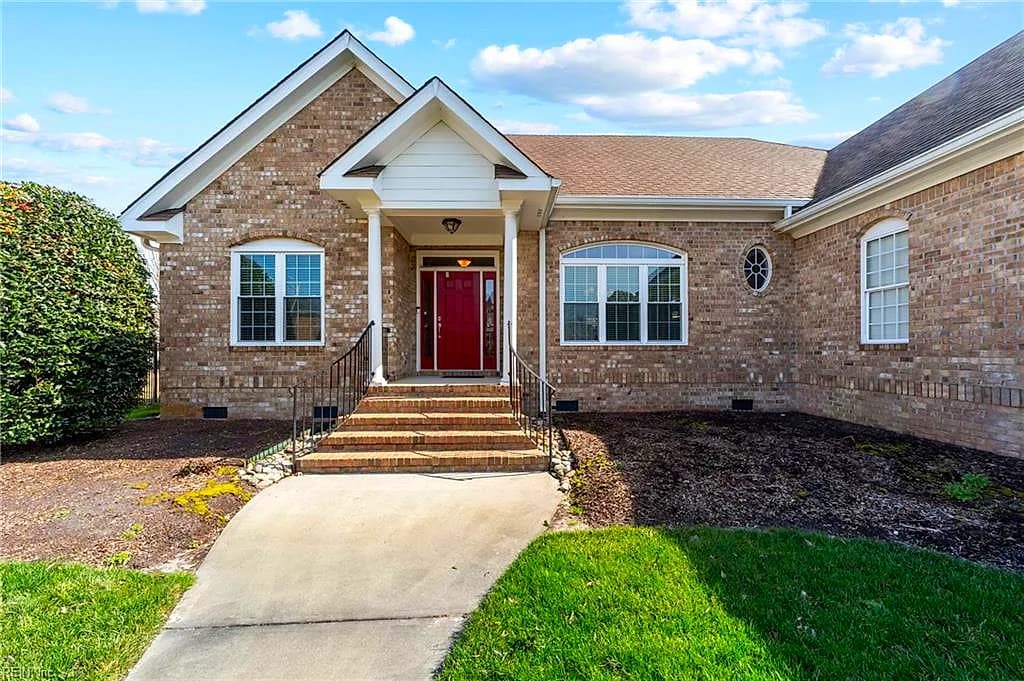 333 Greens Edge DR, CHESAPEAKE VA 23322 - Photo 5