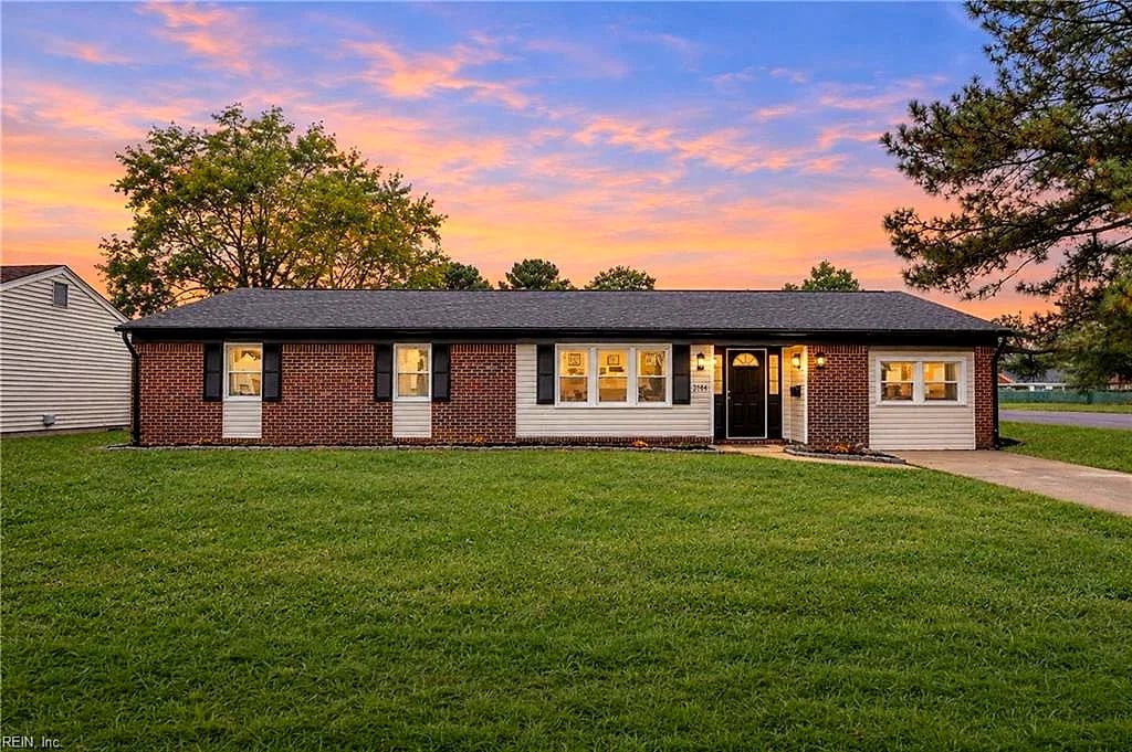 3141 Guenevere Dr, Chesapeake, VA