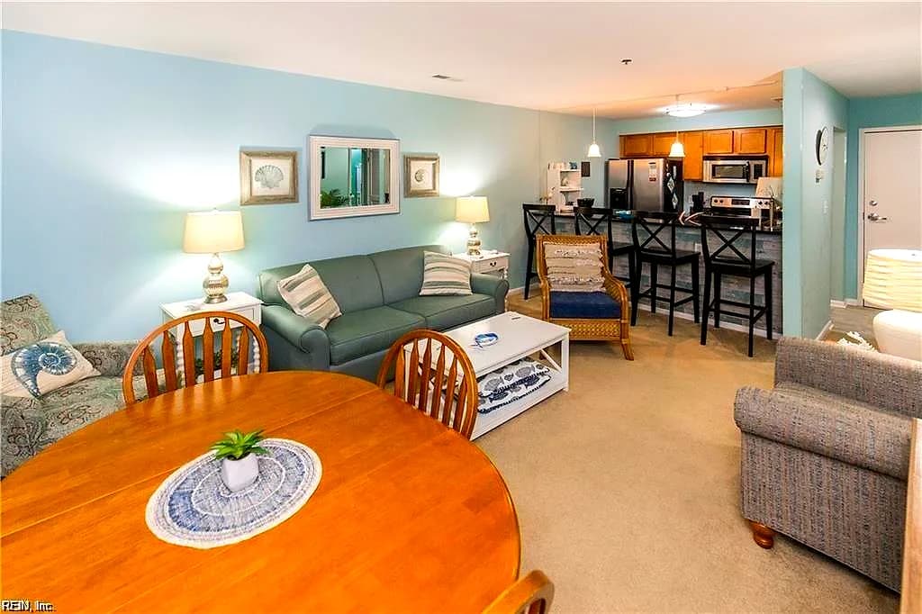 304 28th ST #204, VIRGINIA BEACH VA 23451 - Photo 4