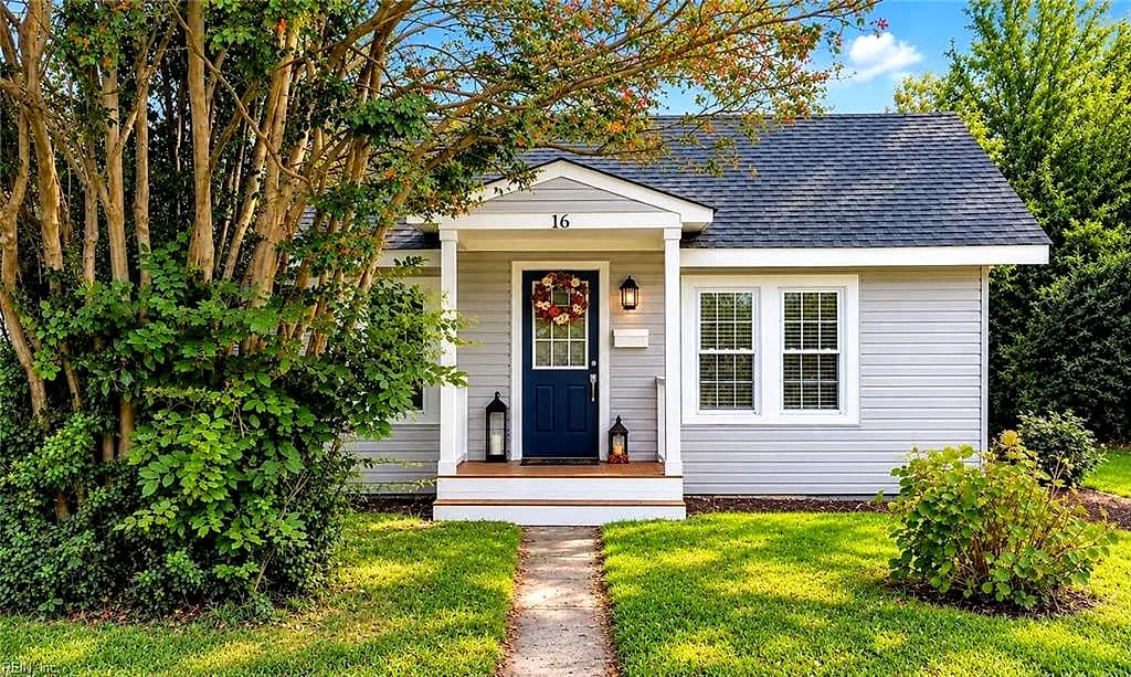 16 Sinclair RD, HAMPTON VA 23669 - Main photo
