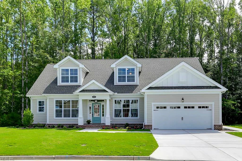 111 Bear Ridge RN, YORKTOWN VA 23690