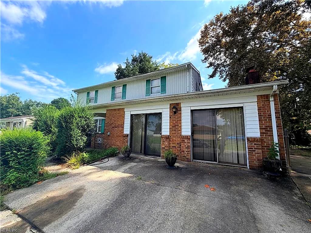 801 Drawbridge DR, CHESAPEAKE VA 23323 - Photo 2