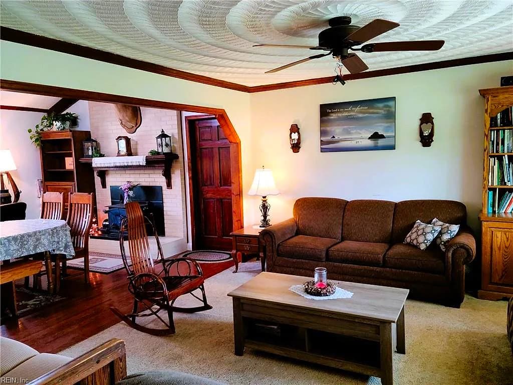 1213 Fentress Airfield RD, CHESAPEAKE VA 23322 - Photo 5