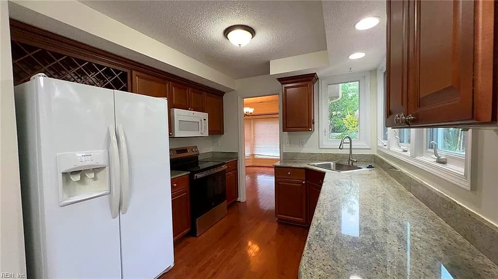 5245 Chipping LN, VIRGINIA BEACH VA 23455 - Photo 5