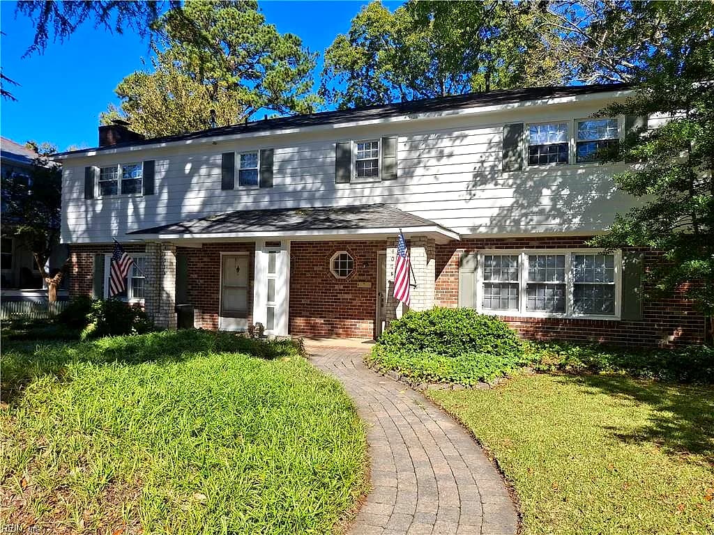 4407 Victoria BLVD, HAMPTON VA 23669 - Photo 2