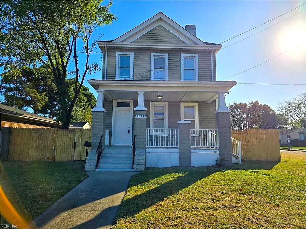 2123 Effingham ST, PORTSMOUTH VA 23704