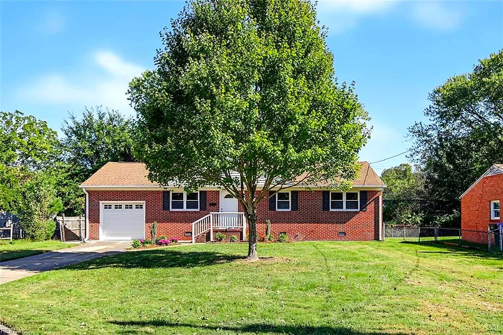 516 Brentwood DR, NEWPORT NEWS VA 23601 - Photo 3