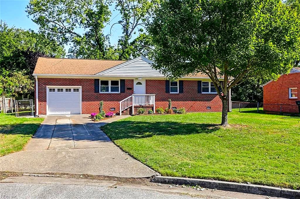 516 Brentwood DR, NEWPORT NEWS VA 23601 - Photo 4