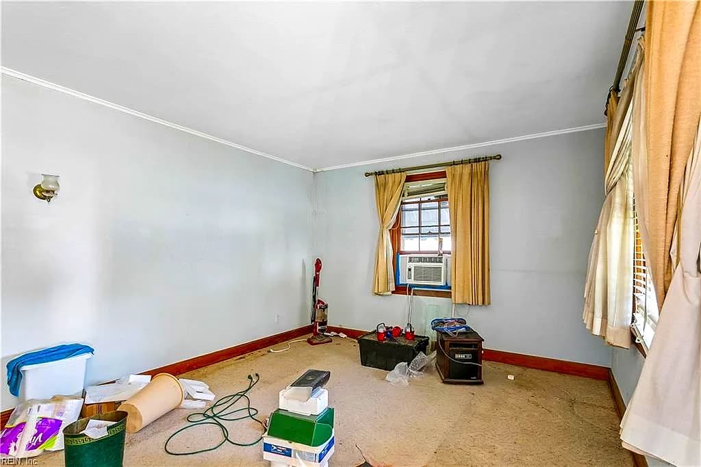 312 Hammond ST, NEWPORT NEWS VA 23601 - Photo 5