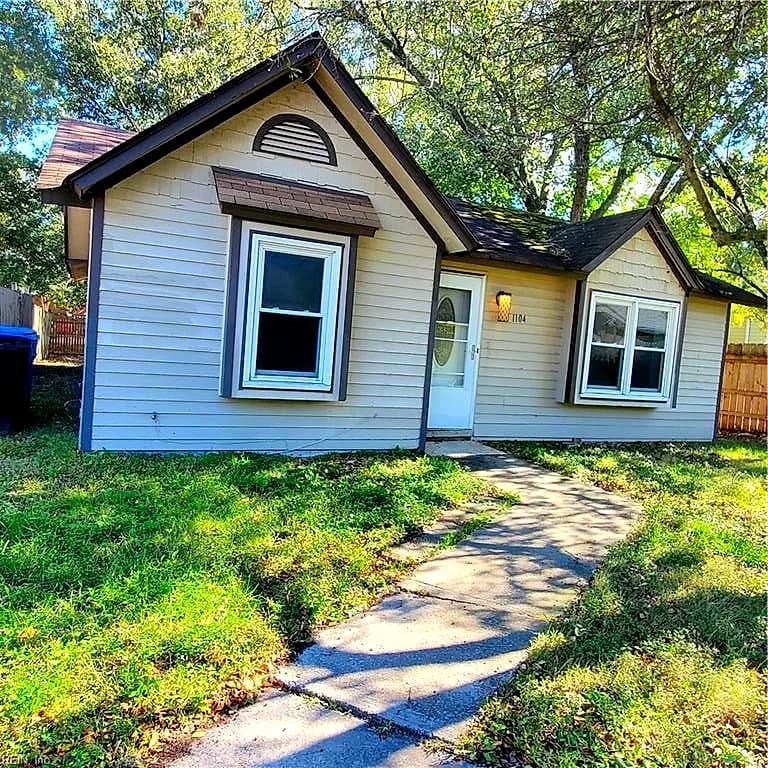 1104 Tarragon CT, VIRGINIA BEACH VA 23462 - Main photo