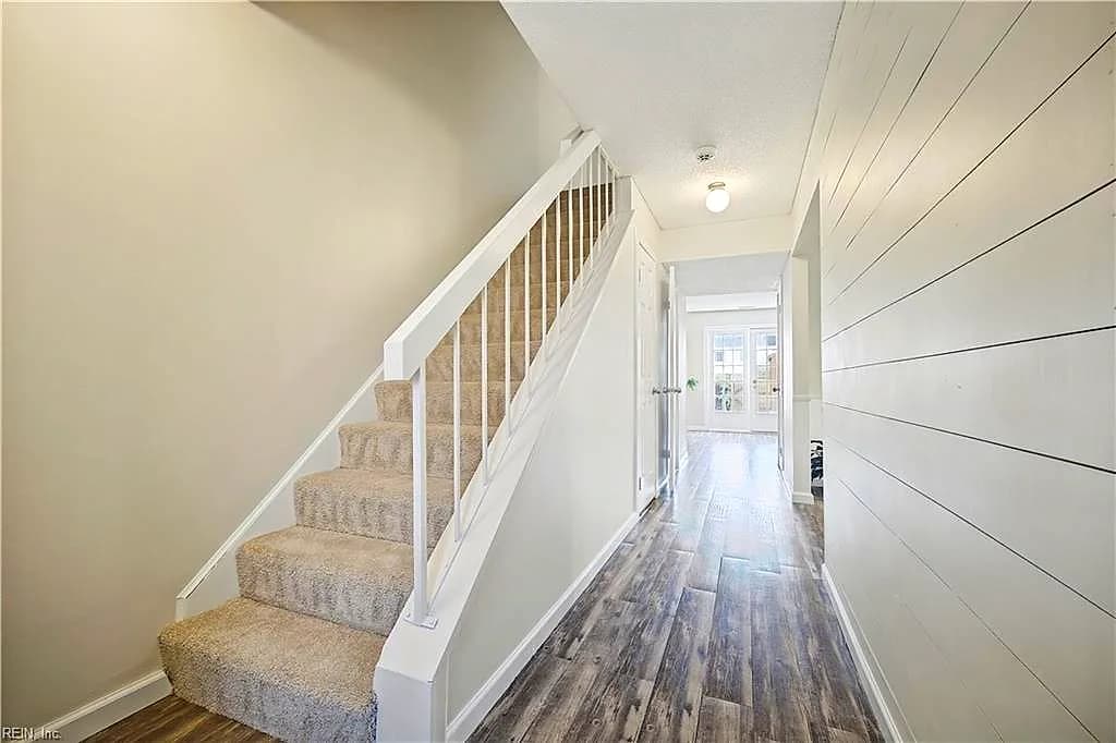 1008 Bryce LN, VIRGINIA BEACH VA 23464 - Photo 3