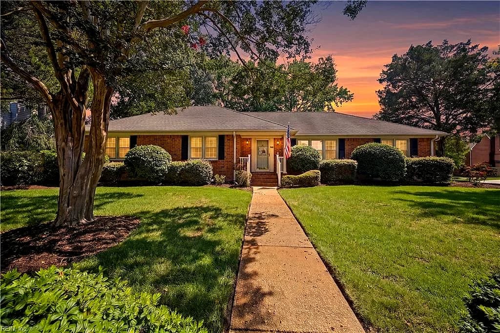 940 Amesbury RD #RD, VIRGINIA BEACH VA 23464 - Photo 2