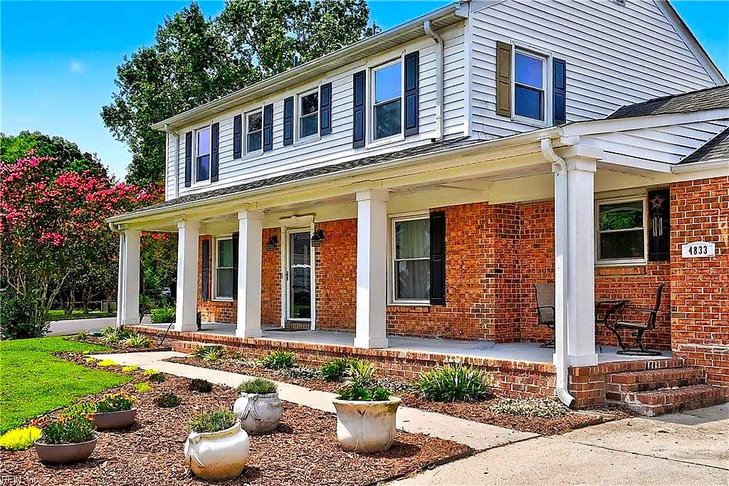 4833 Rosecroft St, Virginia Beach, VA