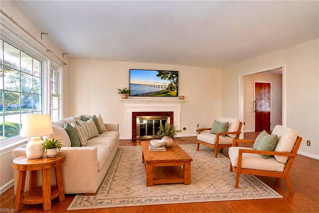 10 Calvert DR, NEWPORT NEWS VA 23601 - Photo 5