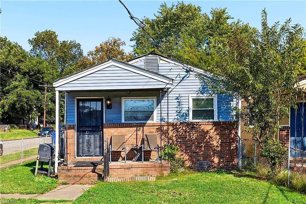 2014 Roanoke AVE, NEWPORT NEWS VA 23607 - Main photo
