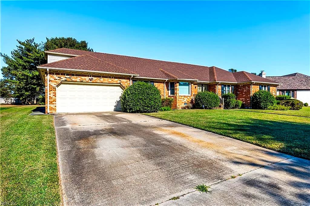 308 Lamp Post DR, CHESAPEAKE VA 23325 - Photo 4