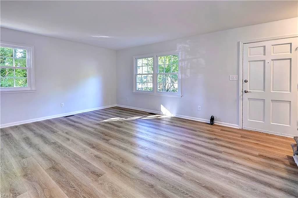 860 Alta CRES #Cres, NEWPORT NEWS VA 23608 - Photo 4