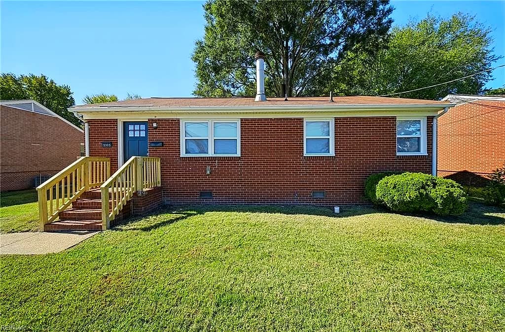 5305 Chestnut AVE, NEWPORT NEWS VA 23605 - Photo 4