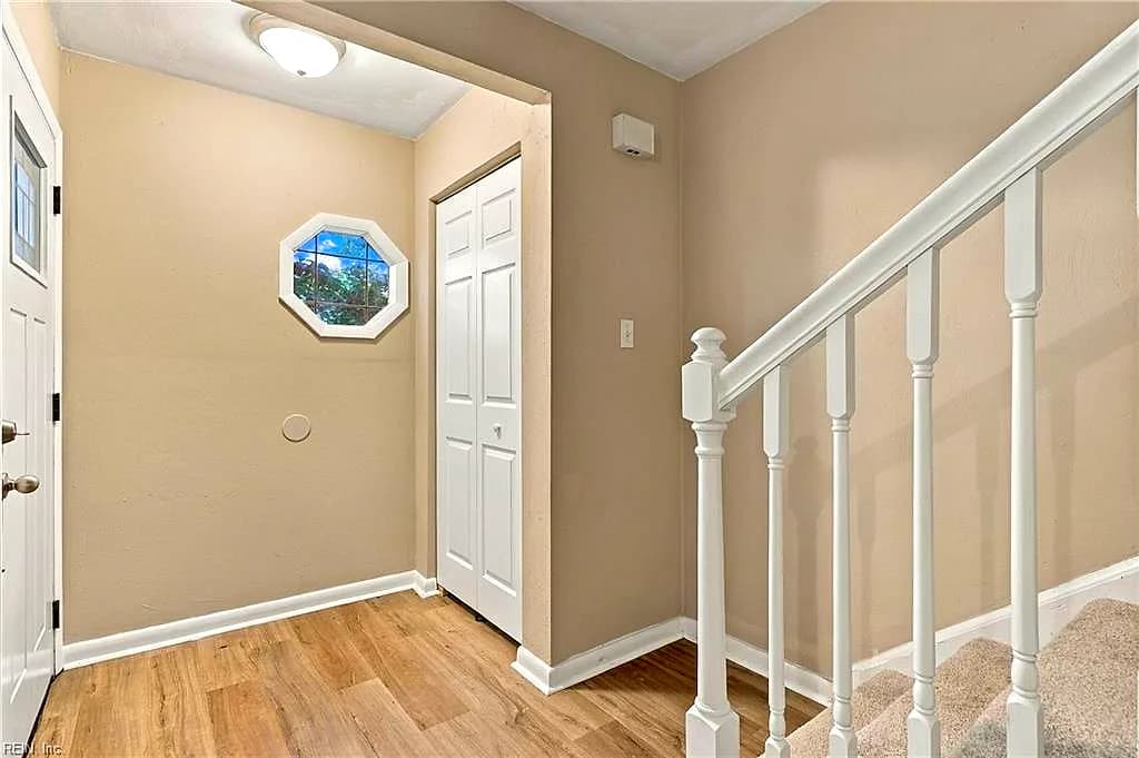 5661 Caxton CT, VIRGINIA BEACH VA 23462 - Photo 5