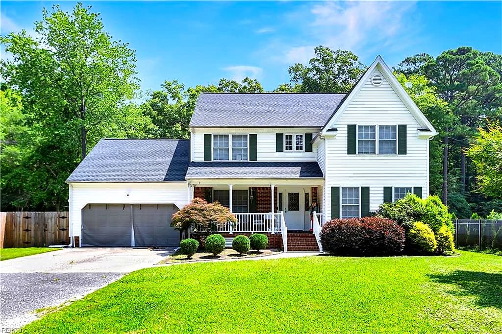 1008 Dare RD, YORKTOWN VA 23692 - Photo 2