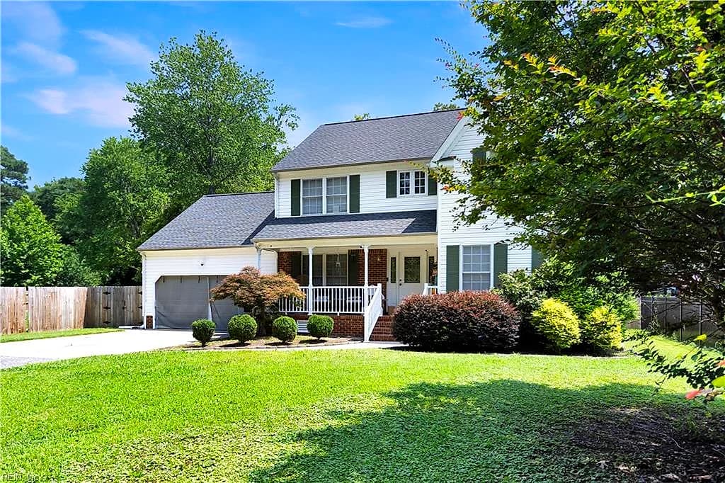 1008 Dare RD, YORKTOWN VA 23692 - Photo 4
