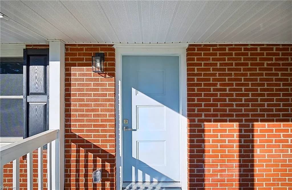 4012 Santa Maria DR, CHESAPEAKE VA 23321 - Photo 5