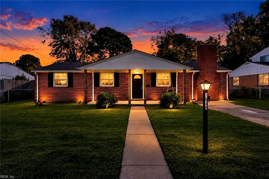 1948 Beall DR, HAMPTON VA 23663