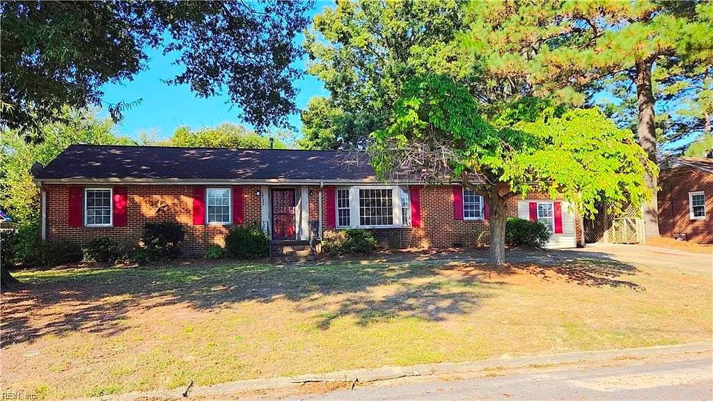 3612 Hermitage DR, PORTSMOUTH VA 23703