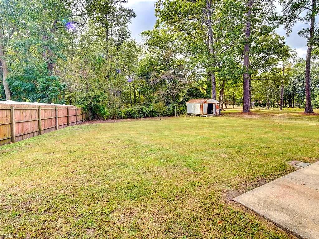 317 Pensive CT, VIRGINIA BEACH VA 23462 - Photo 5