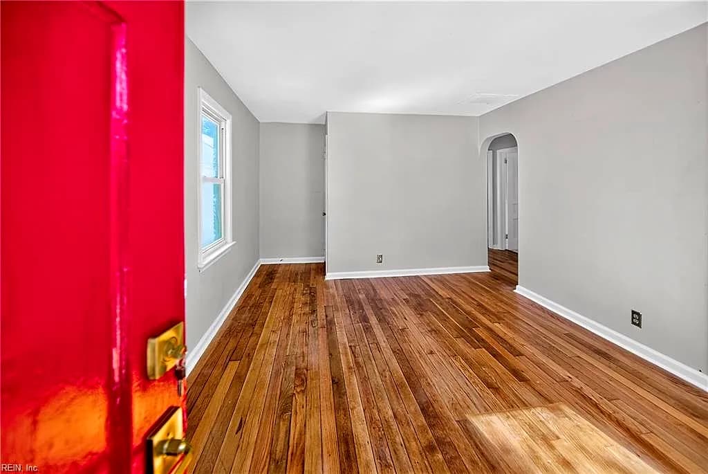 544 Timothy AVE, NORFOLK VA 23505 - Photo 5