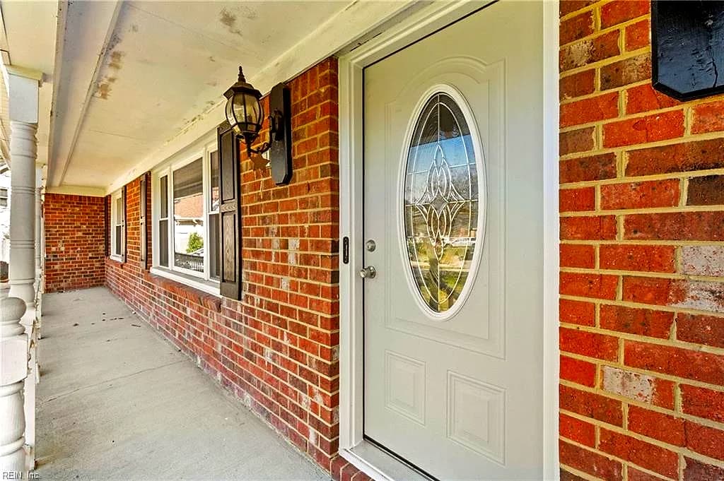 4812 Knollwood CT, VIRGINIA BEACH VA 23464 - Photo 5