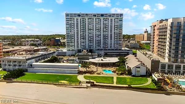 4004 Atlantic Ave., Virginia Beach — 1 bed Residential, 907 sqft